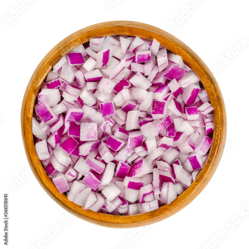 Принти на полотні Diced red onions in wooden bowl