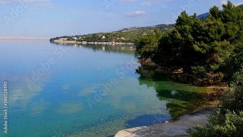 Badestrand bei Tribanj, Dalmatien, Kroatien © turtles2
