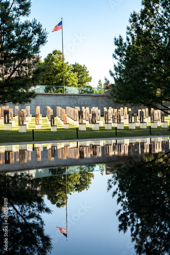 Fotografi The Oklahoma City National Memorial is a memorial in the United States that honors the victims, survivors, rescuers, and all who were affected by the Oklahoma City bombing on April 19, 1995