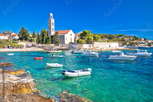 Fototapeta Naklejka Na Ścianę i Meble -  Turquoise sea of Hvar island, franciscian monastery view in Dalmatia