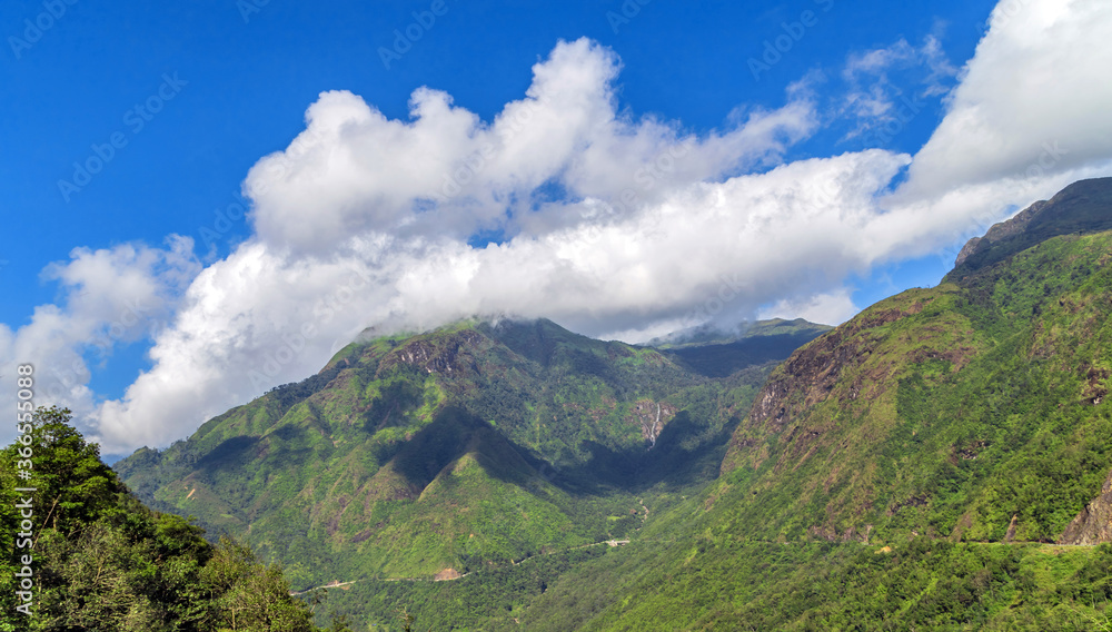 Fototapeta premium Mountains in Sapa, Vietnam.