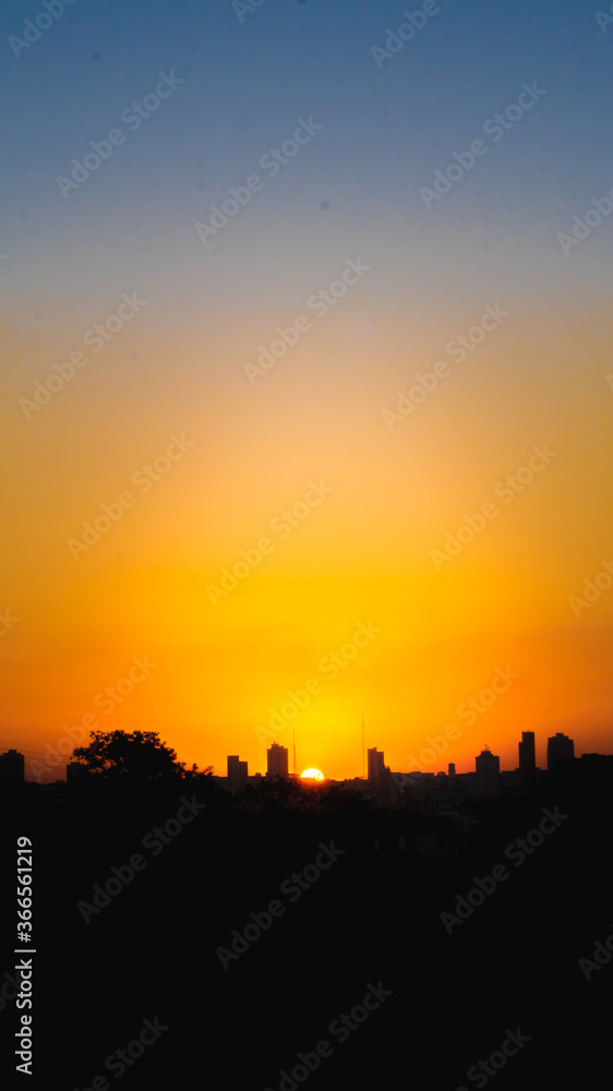 Fototapeta premium sunset in the city