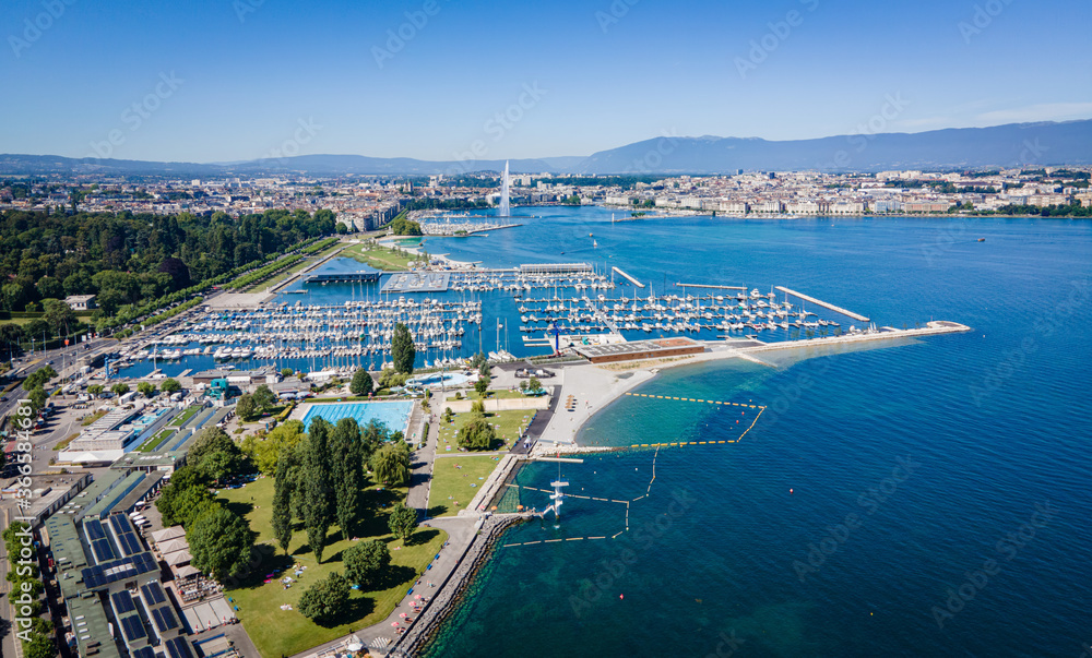 Obraz premium Aeial view over Lake Geneva in Switzerland - drone photography