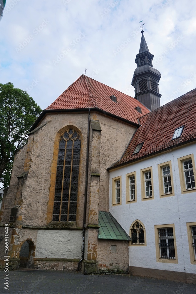Fototapeta premium Bielefeld Kirche mit altem Kloster
