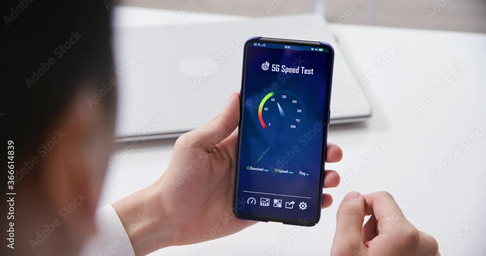 businessman test 5g internet speed