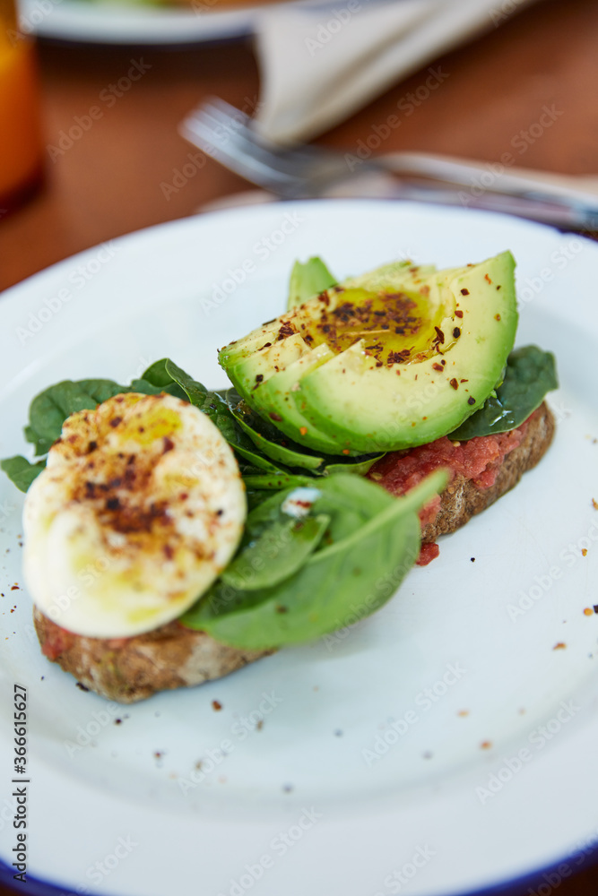 Gesundes Frühstück am Wochenende Avocado Brot, Foodie, Eggs Benedict, Sandwich, Bio, Vegan, vegetarisch, takeaway, govegan, Frühstücksplatte, gesunde Ernährung, foodblog, healthyfood, foodpics Gesundes Frühstück am Wochenende Avocado Brot, Foodie, Eggs Benedict, Sandwich, Bio, Vegan, vegetarisch, takeaway, govegan, Frühstücksplatte, gesunde Ernährung, foodblog, healthyfood, foodpics