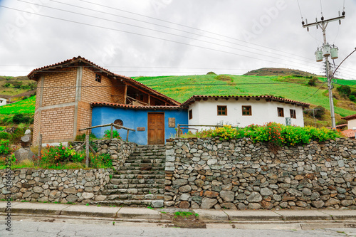 Venezuelan river lakes sunset cloudy south america cabins mountain agriculture river autumn cold american beautiful houses