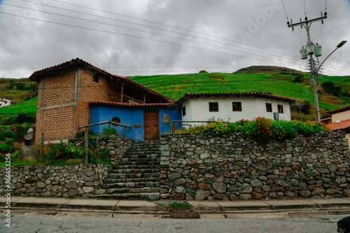Venezuelan river lakes sunset cloudy south america cabins mountain agriculture river autumn cold american beautiful houses