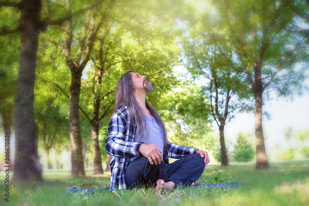 Finding peace of mind in nature Finding peace of mind in nature