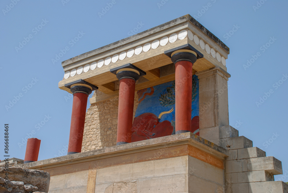 Naklejka premium Knossos. Reconstruction of a fragment of a Minoan palace in the museum of the city of Heraklion on the island of Crete Greece