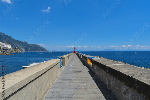 Fototapeta Naklejka Na Ścianę i Meble -  Promenade on the Amalfi coast, view of the Mediterranean Sea