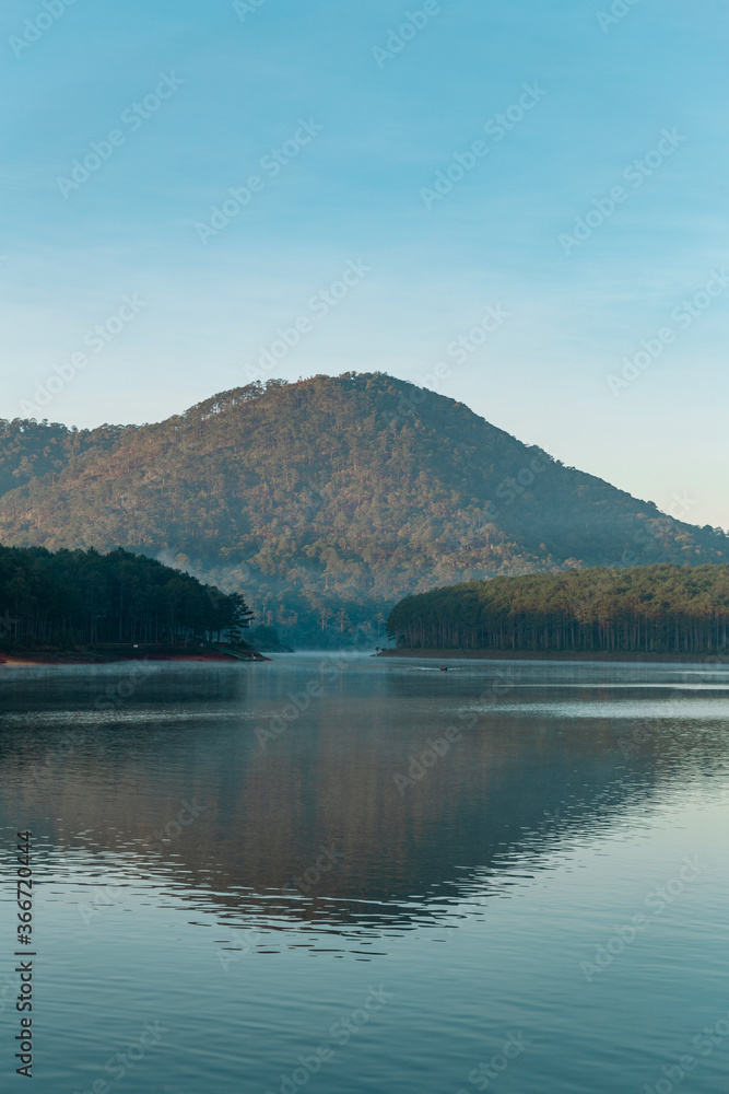 Tuyen Lam Lake and Mountain 