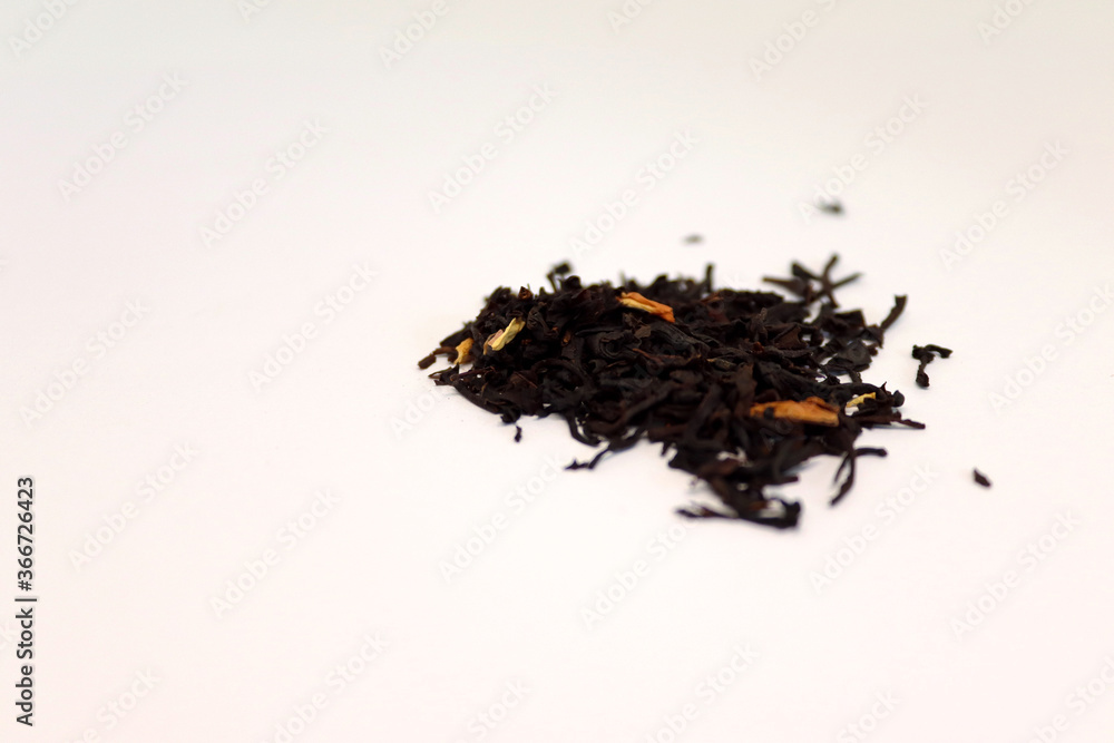 Fototapeta premium English black tea with white background