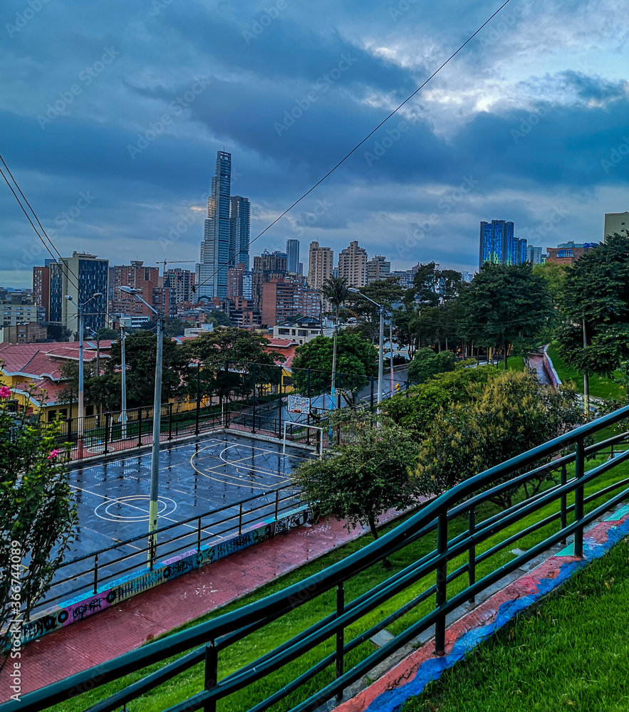 Edificio BD Bacatá, localizado en Bogotá - Colombia