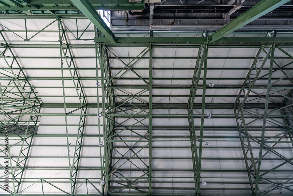 Metal building structure of factory roof Metal building structure of factory roof