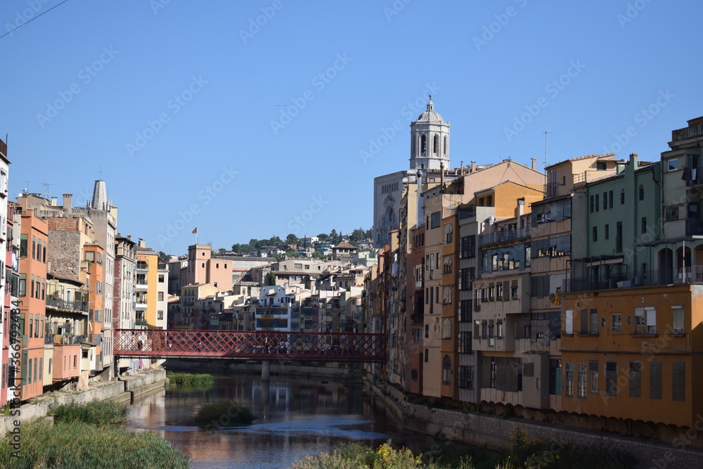 Girona, ciudad con toque histórico