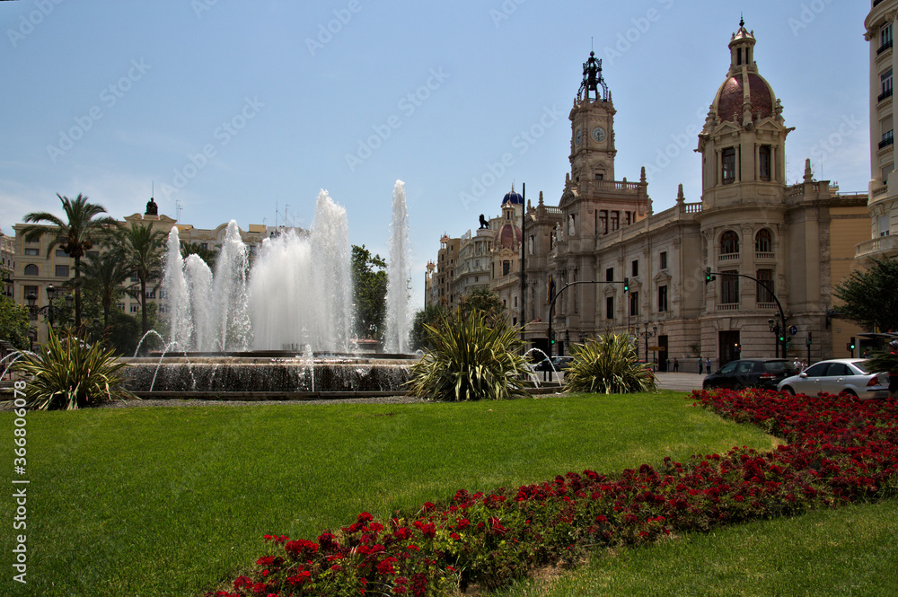 Image of the town hall square in Valencia