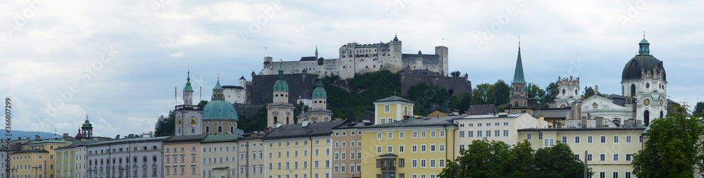 Panoramic view of Salzburg. Picture from the Salzach river, with views of the Hohensalzburg fortress and the historic center.