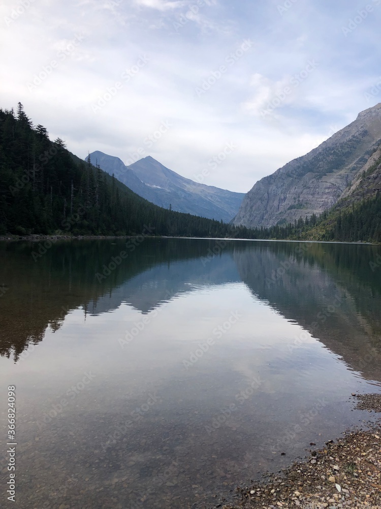 Fototapeta premium mountain lake in the mountains