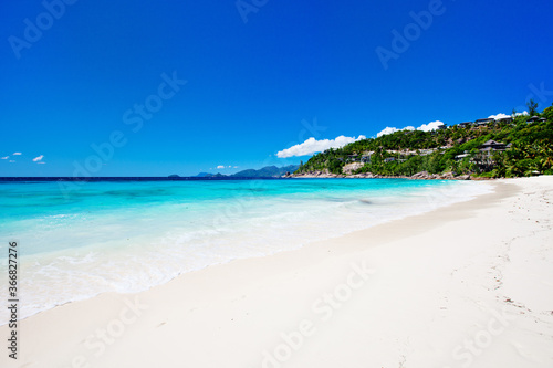 Idyllic beach in Seychelles © BlueOrange Studio