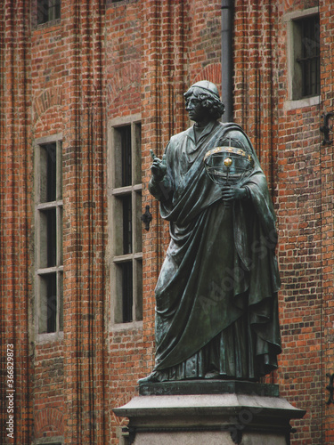  Monument of Nicolaus Copernicus - Torun