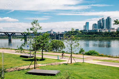 Obraz na płótnie Ttukseom Hangang Park at summer in Seoul, korea w salonie