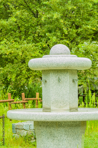 Large hand washing water fountain