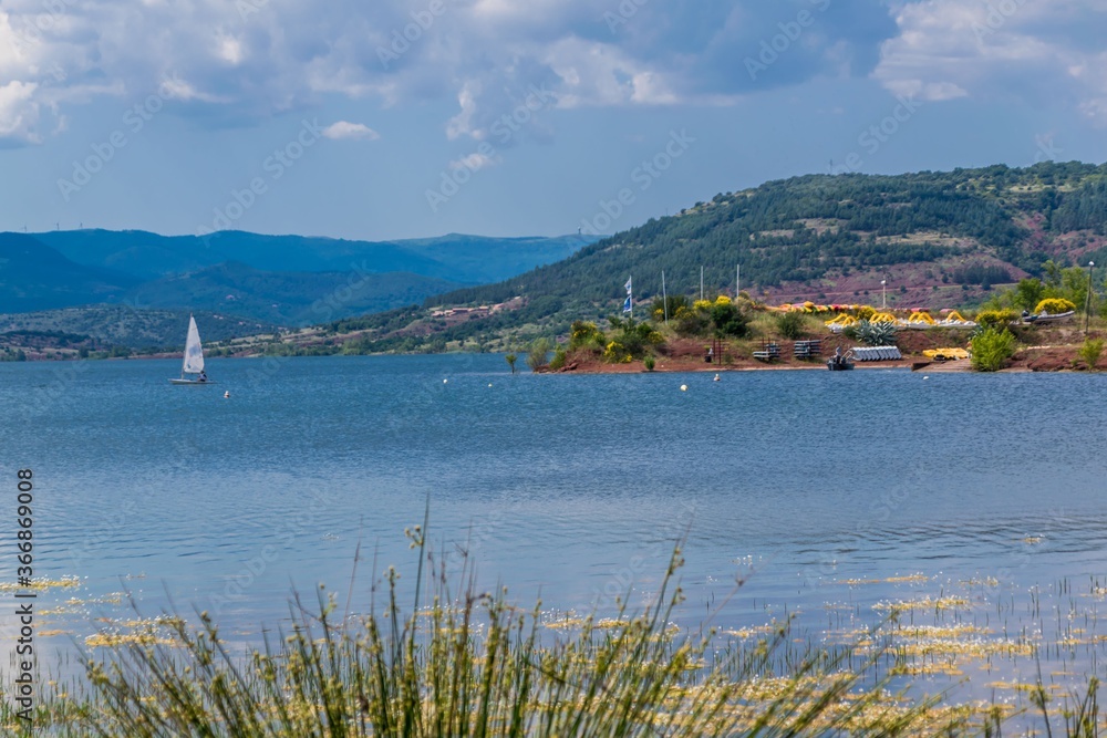 Fototapeta premium Lac du Salagou, Hérault, France. 