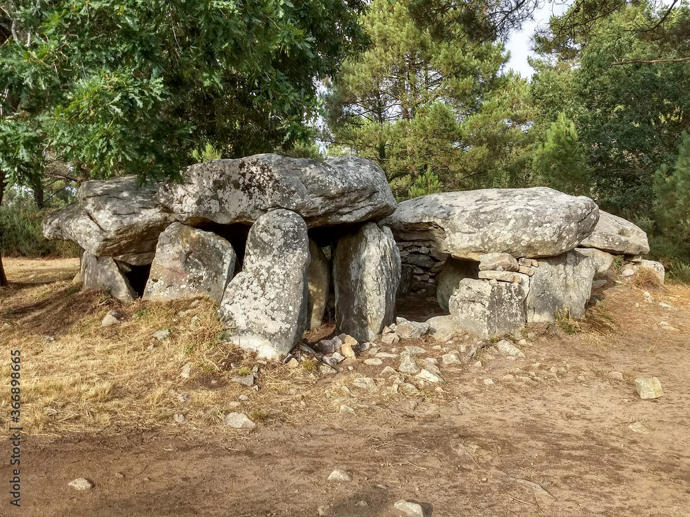 Dolmen of Mane Braz - megalithic monument in Brittany