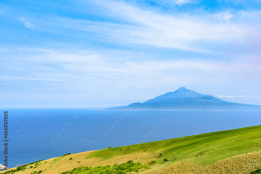 北海道　礼文島・桃岩展望台コースからの眺望