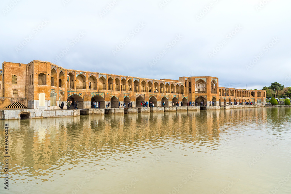 Pol-e Khadju bridge over Zayanderud river, Esfahan, Iran