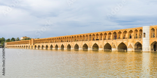 Si-o Se Pol bridge or Allahverdi Khan bridge over Zayanderud river, Esfahan, Iran