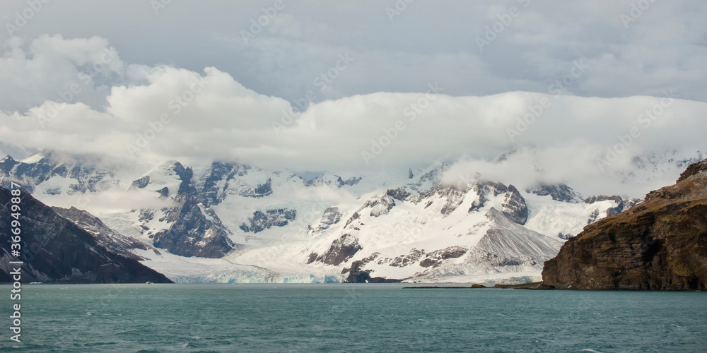 Molkte Bay, Snow covered mountains, South Georgia