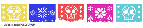 El dia de los muertos papel picado. Decorative bunting banner for the Day of the Dead.