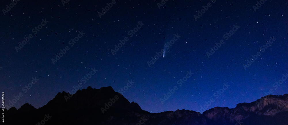 Obraz premium Neowise Wilder Kaiser Tirol