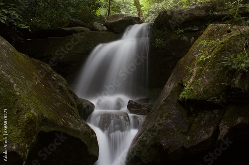 Fototapeta Naklejka Na Ścianę i Meble -  Smoky Mountain Waterfall