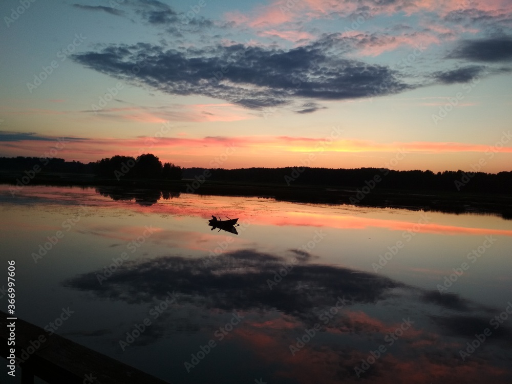 Fototapeta premium sunset over lake