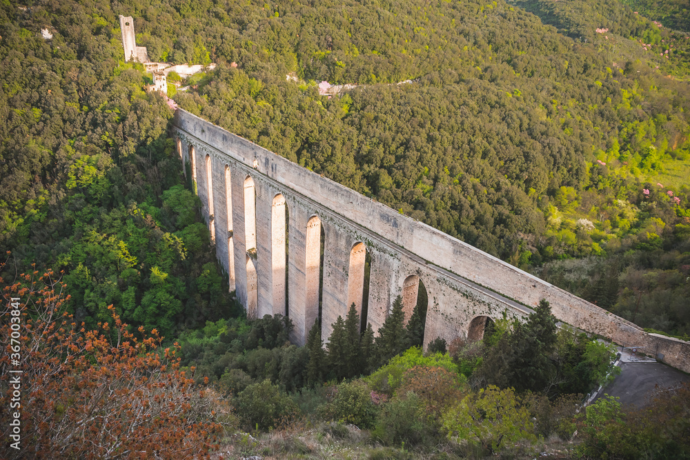 Fototapeta premium The Ponte delle Torri is an arched bridge derived from a Roman aqueduct located in Spoleto