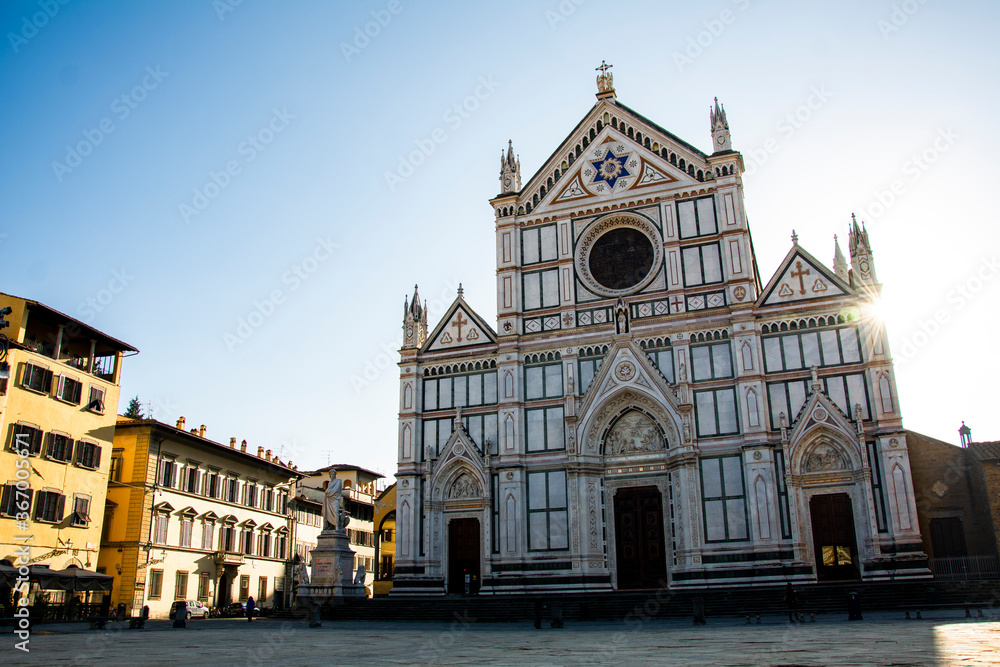 Church Santa Croce in the center of Frolence in the morning.