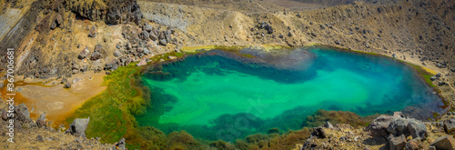 Panoramic view on one of the Emerald Lakes at the popular Tongariro Alpine Crossing hike in New Zealand