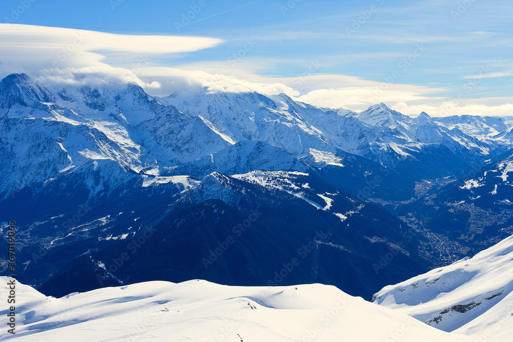 Flaine (74) : Nuages sur le Mont Blanc
