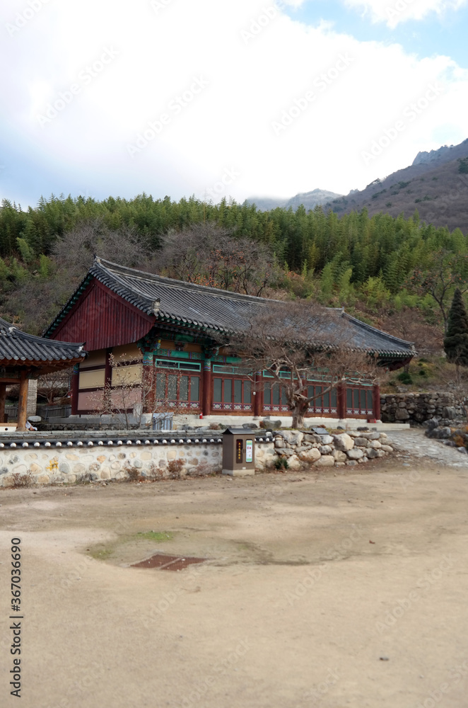 South Korea Pyochungsa Buddhist Temple South Korea Pyochungsa Buddhist Temple