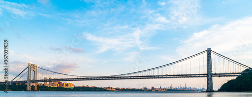 Fototapeta Naklejka Na Ścianę i Meble -  View of George Washington Bridge from NJ