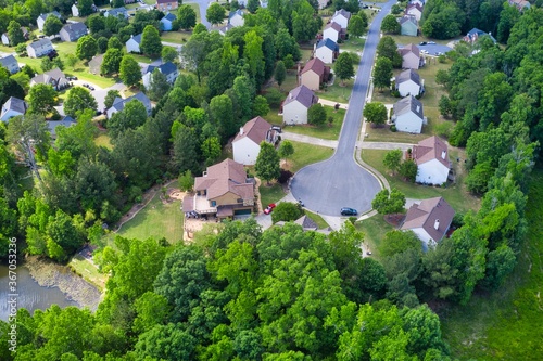 Φωτογραφία Aerial view of an upscale sub division in suburbs of Atlanta, GA