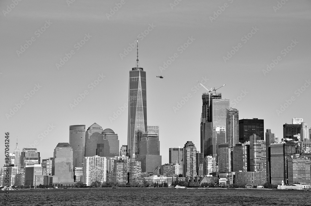 Manhattan skyline landscape water horizon