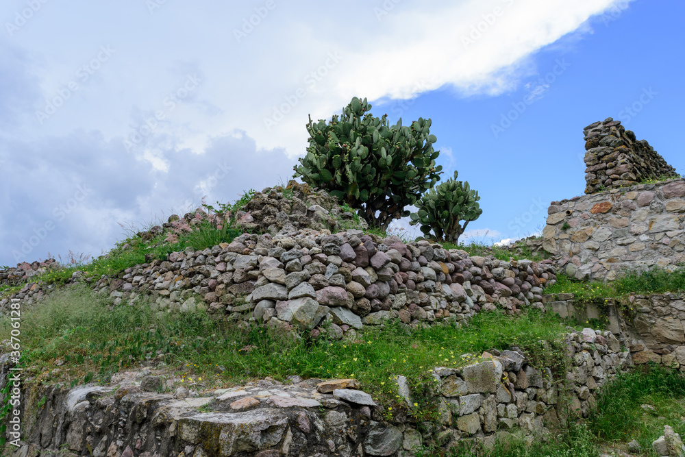 Vistas de zona arqueoligica en Mitla Oaxaca