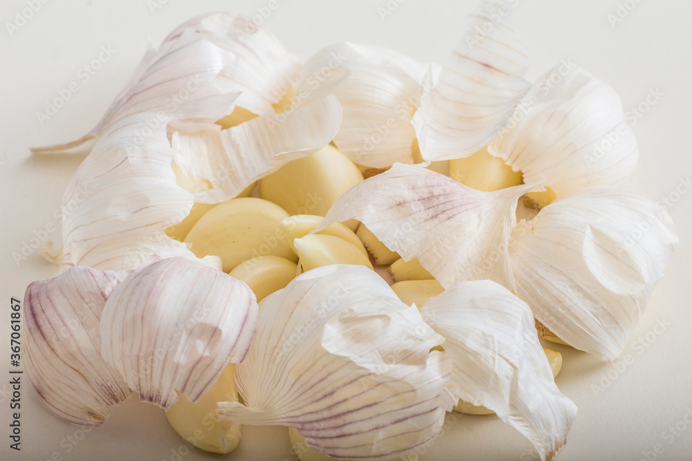 Close-up of garlic and garlic Close-up of garlic and garlic