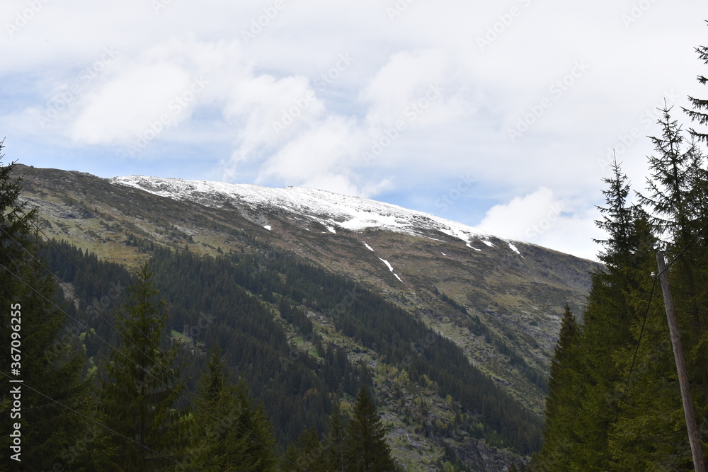 Obraz premium mountain landscape with clouds
