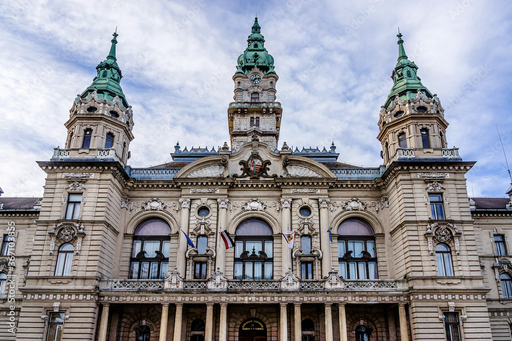 Neoclassical Town Hall (1898) building in Gyor. Gyor (or Raab) - capital of Gyor-Moson-Sopron county and Western Transdanubia region. Gyor, Hungary.