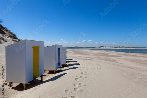 Obraz na płótnie colorful beach huts at Cadzand w salonie